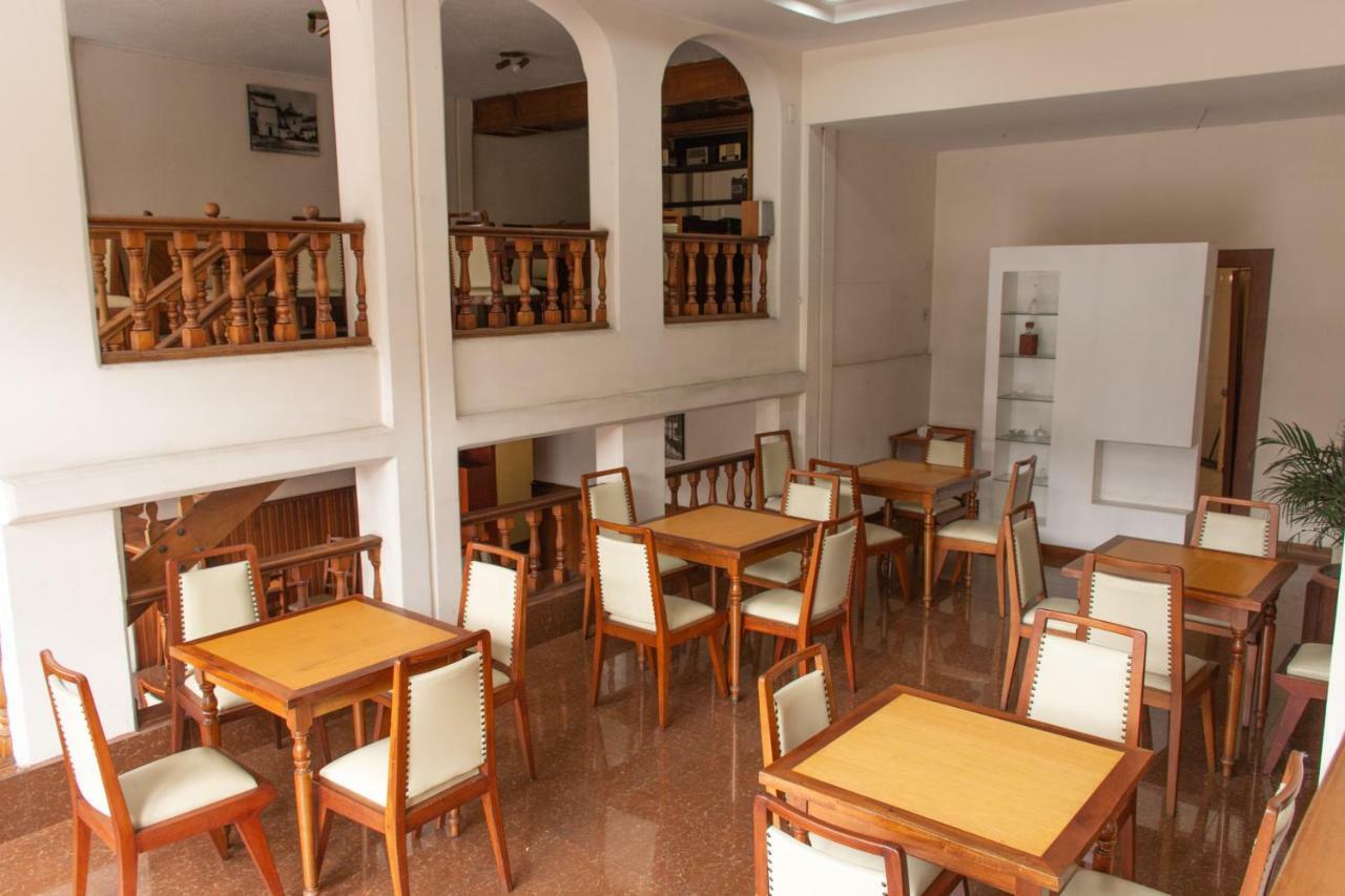 Hotel Cumanda Alfaro Εξωτερικό φωτογραφία