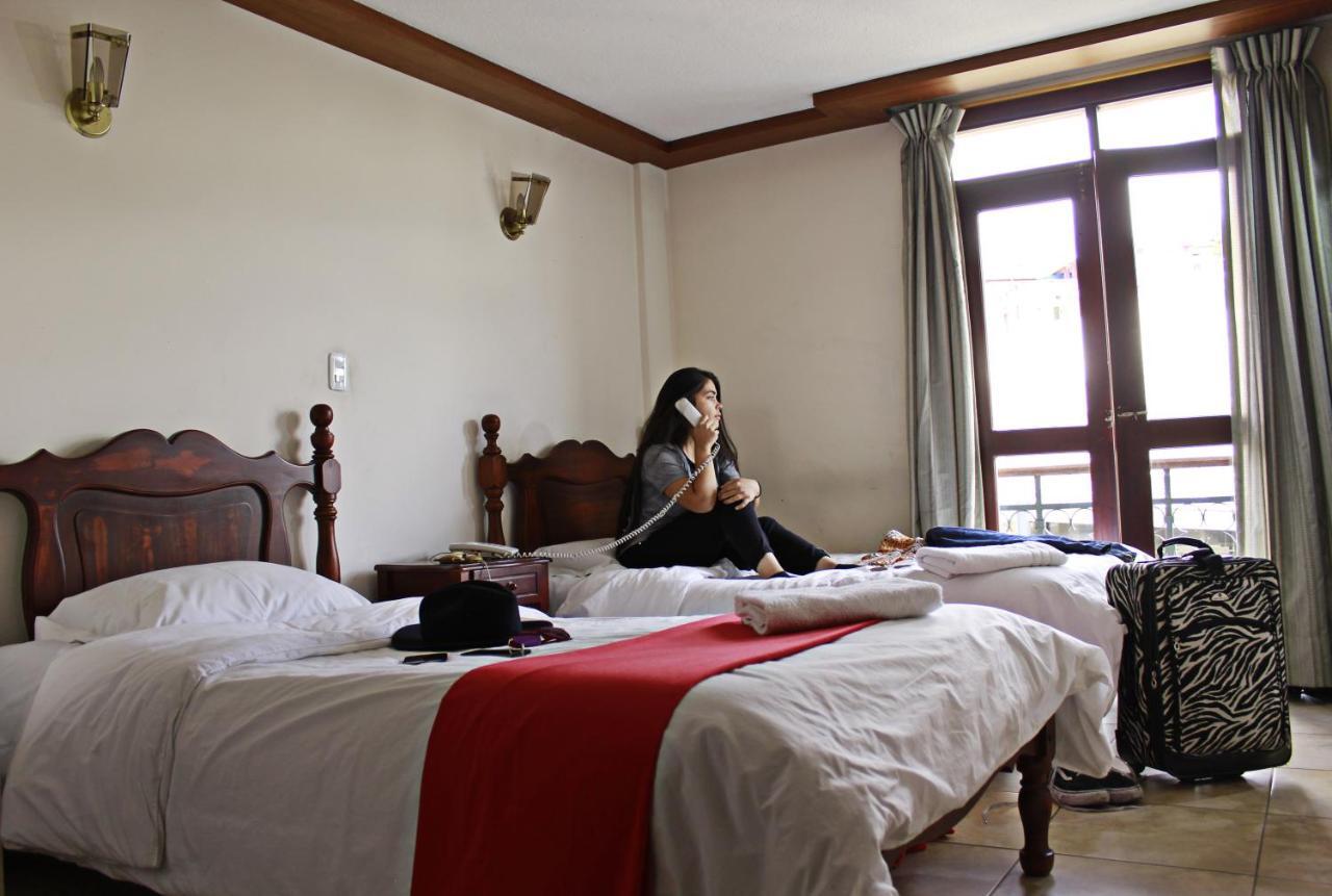 Hotel Cumanda Alfaro Εξωτερικό φωτογραφία